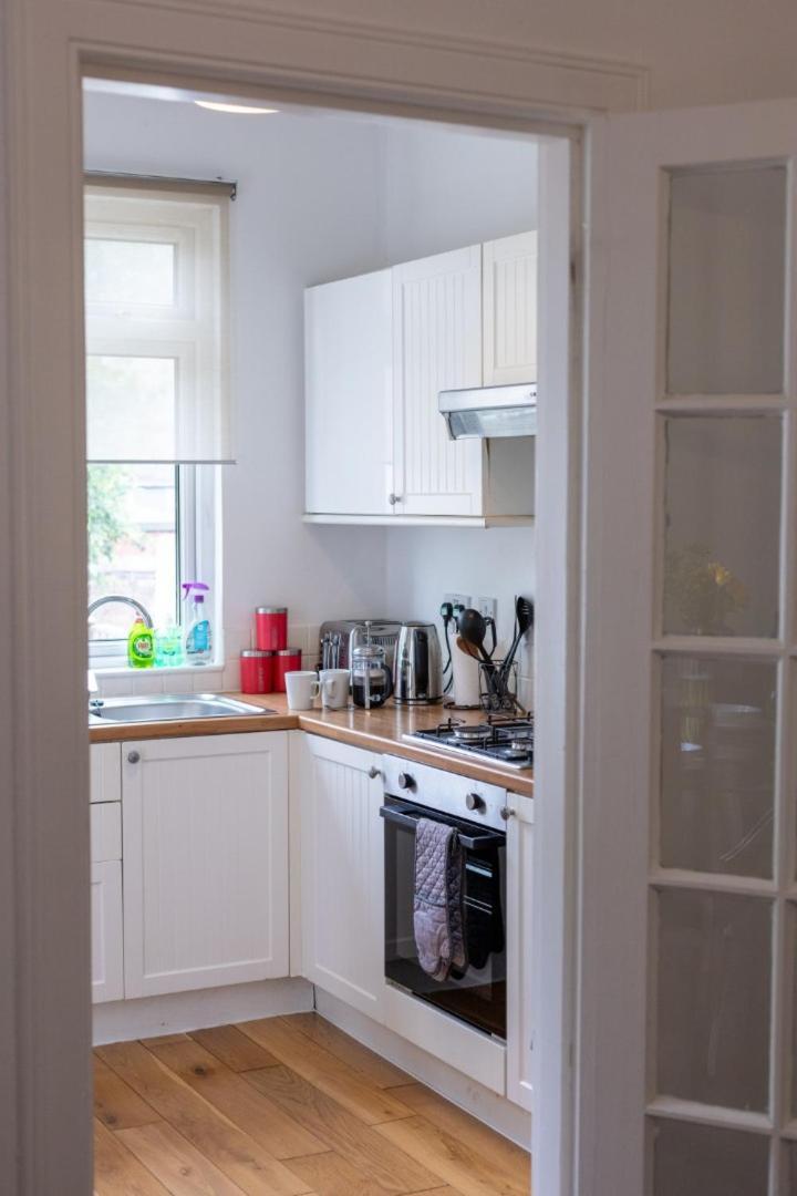 Glebe Street Apartment Leven  Bagian luar foto